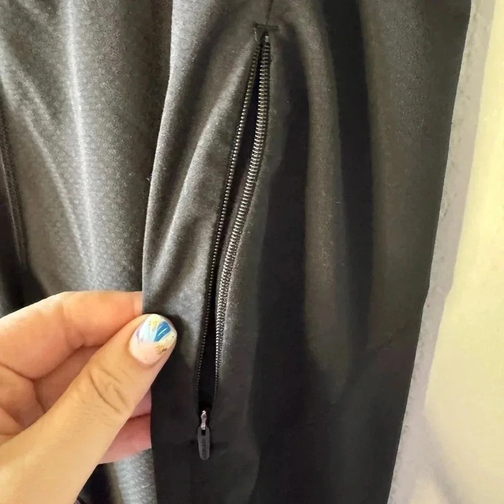 Athleta Distance Jogger - Picture 5 of 11